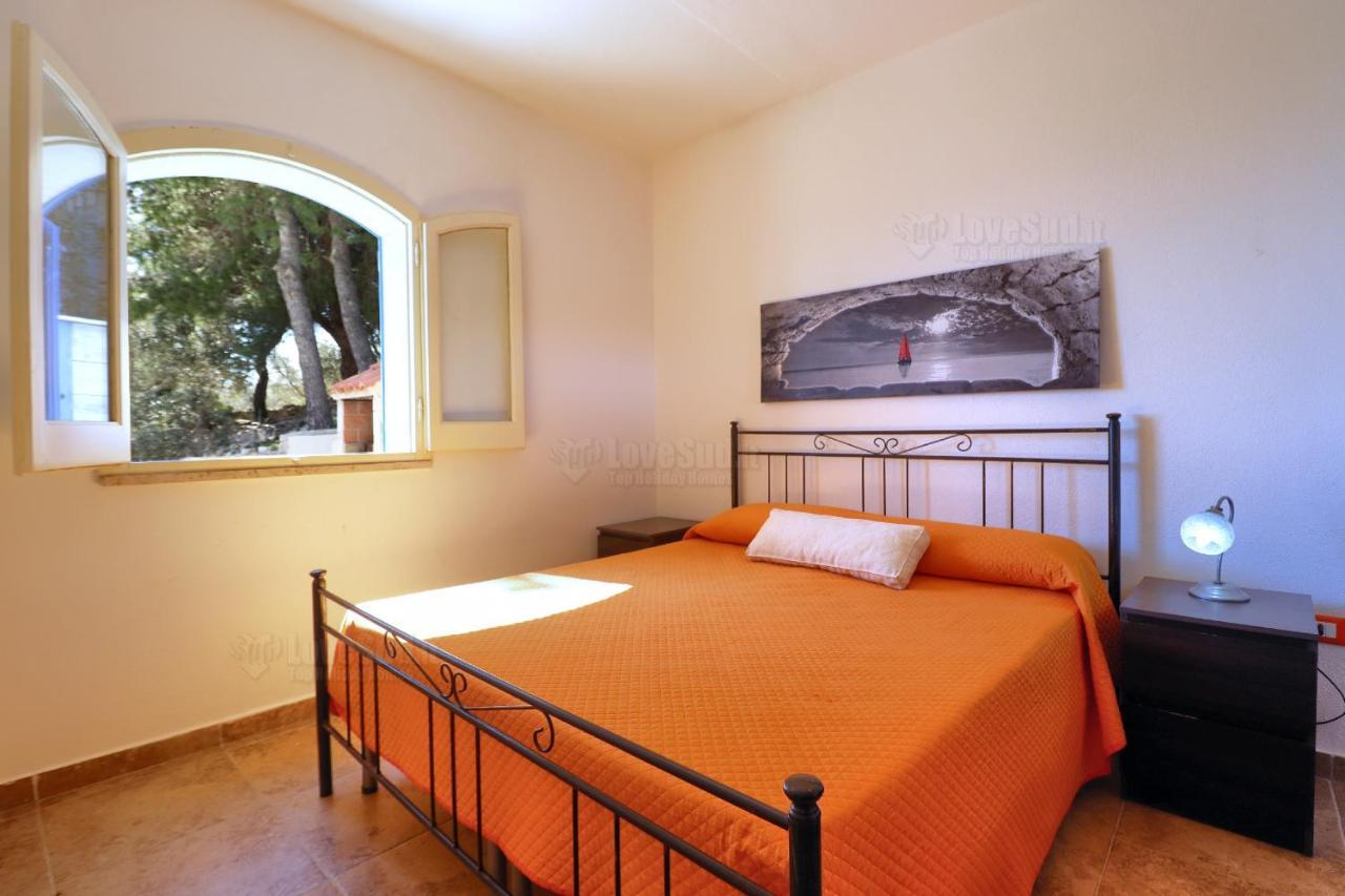 Casa Funnuvojere By Lovesud Corsano  エクステリア 写真